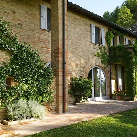 Poggio Alle Vigne 컨트리하우스