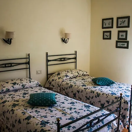 Poggio Alle Vigne Country house *